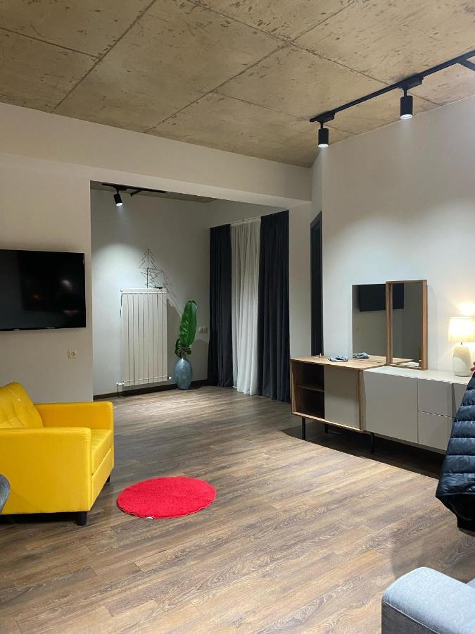 Apartment Sixteen Tiflis Dış mekan fotoğraf
