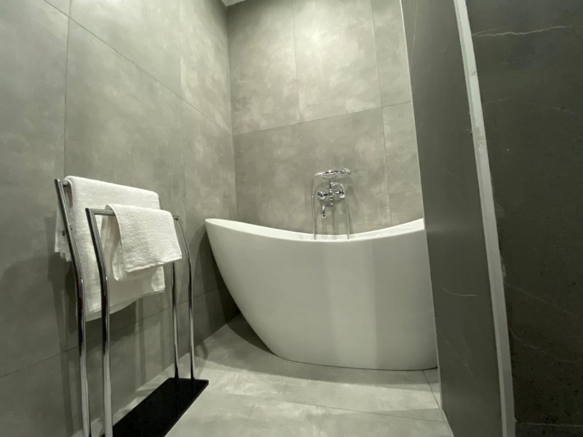 Apartment Sixteen Tiflis Dış mekan fotoğraf