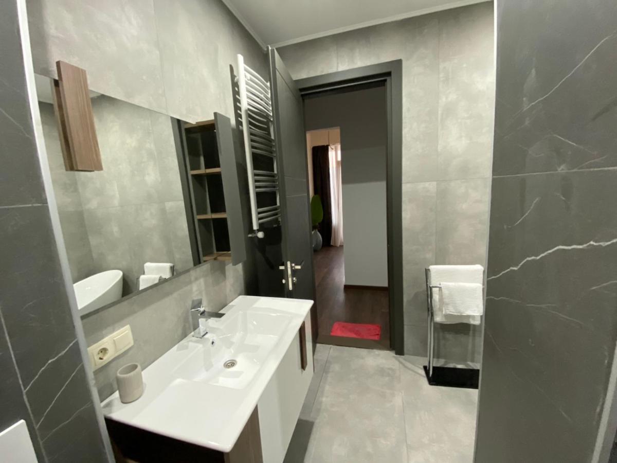 Apartment Sixteen Tiflis Dış mekan fotoğraf