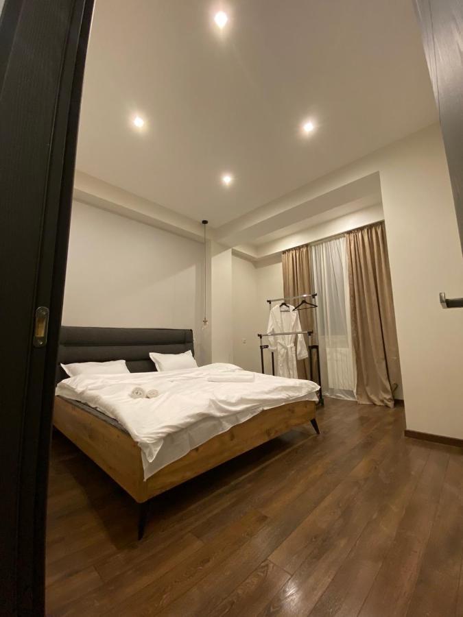 Apartment Sixteen Tiflis Dış mekan fotoğraf