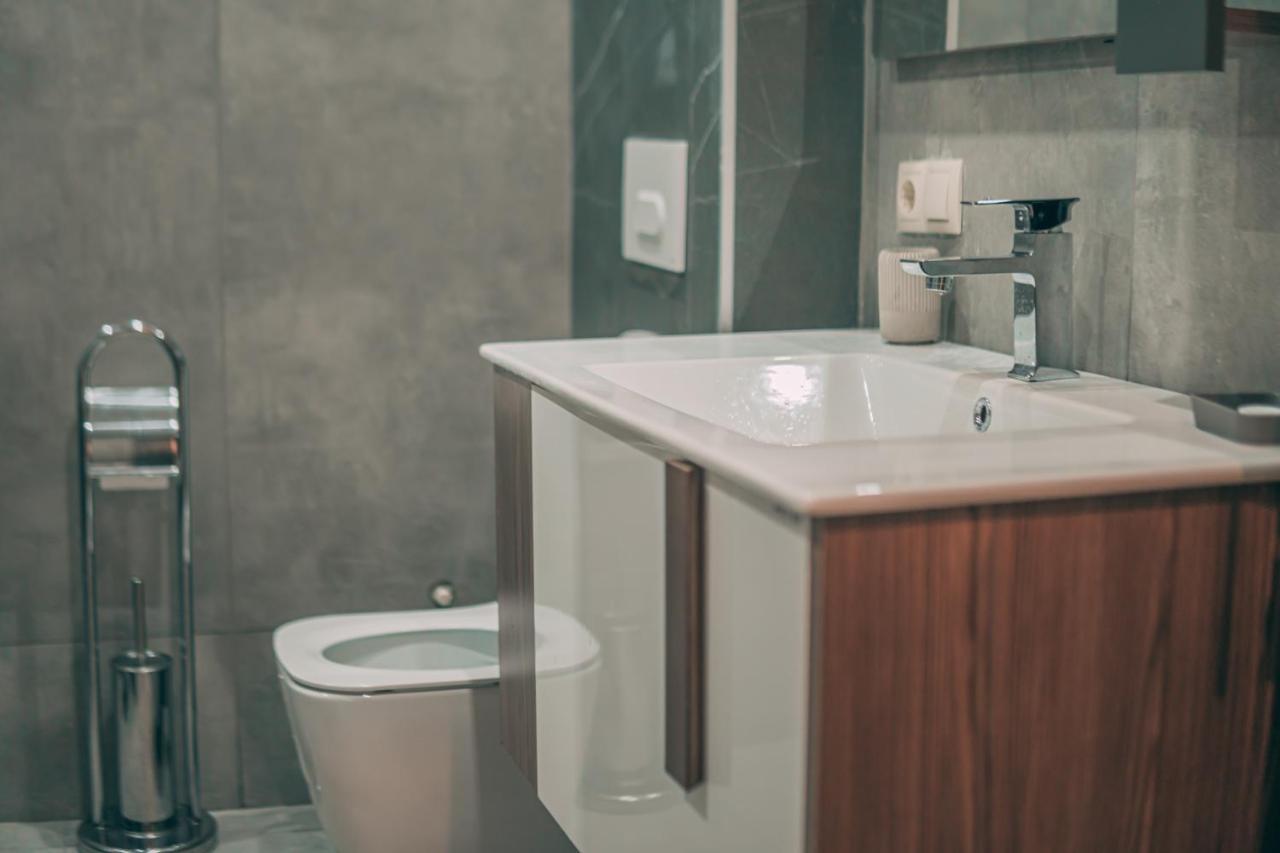 Apartment Sixteen Tiflis Dış mekan fotoğraf